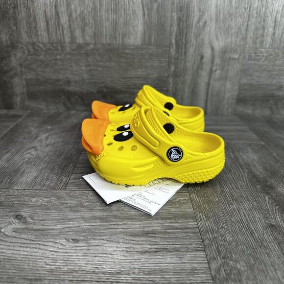 CROCS Infant size 2/3 Littles IAM Rubber Ducky Yellow Clogs - Picture 2 of 9